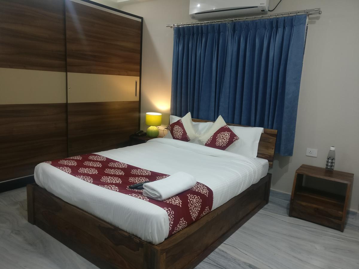 Misty Lake Guest House Hyderabad Exterior foto